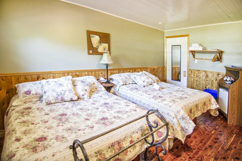 Auberge Au Soleil Levant Piopolis Ngoại thất bức ảnh
